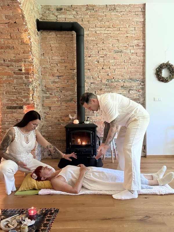 Skupinska kundalini aktivacija in obredni kakav