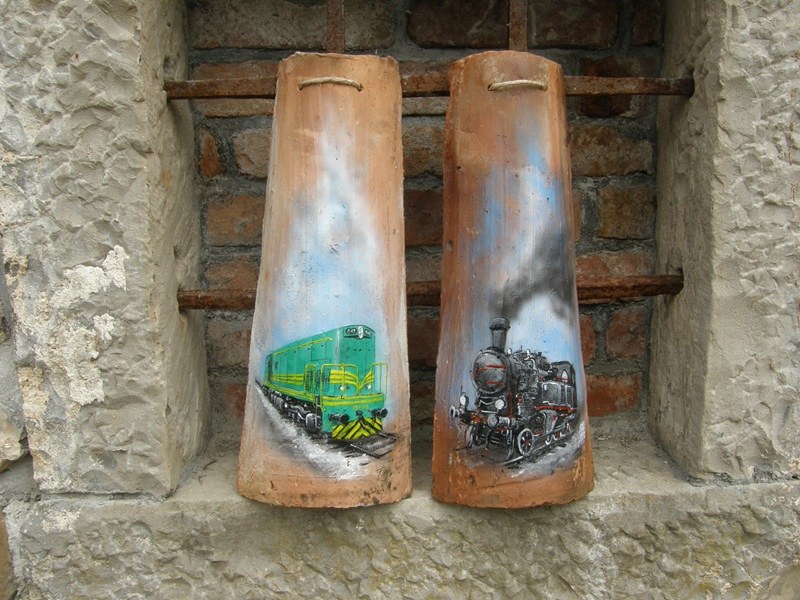Poslikave na strešnike / Painted roof tiles
