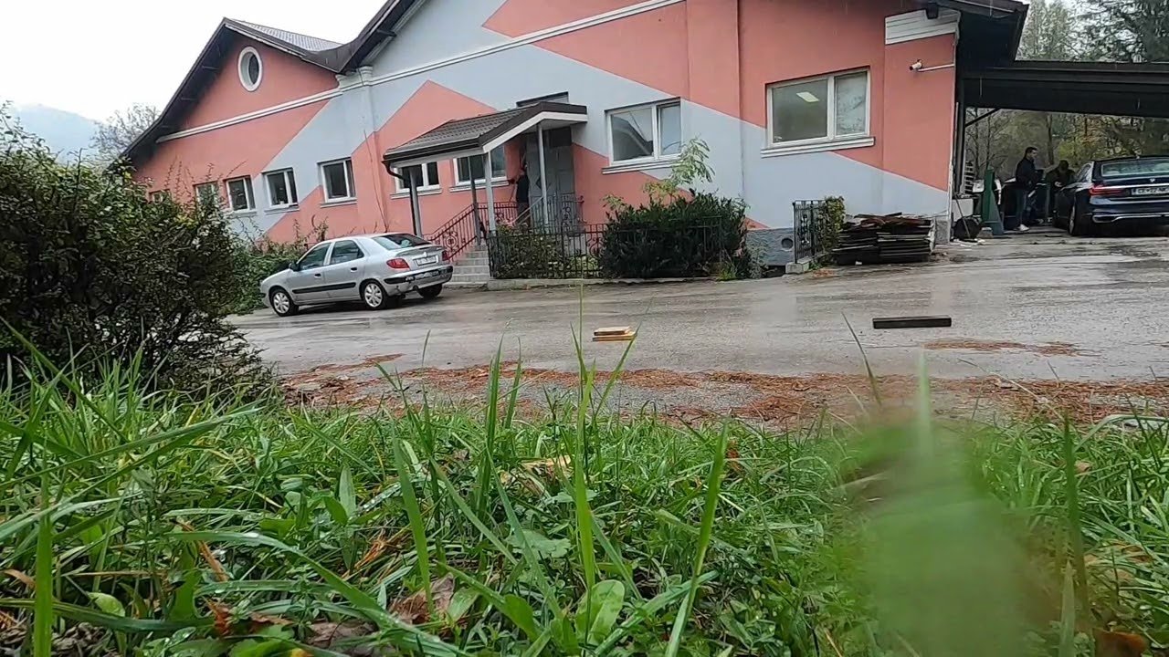 KR tri puščice